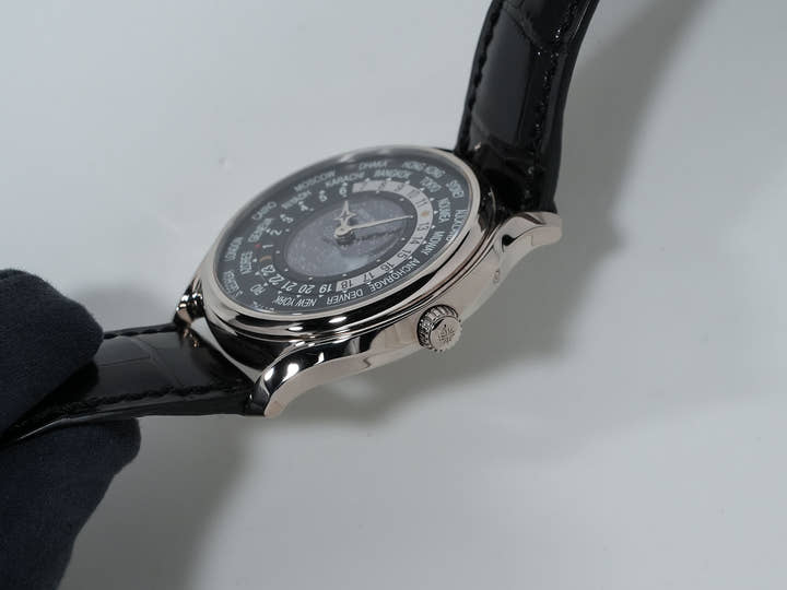 パテックフィリップ コンプリケーション ワールドタイム ムーンフェイズ Ref.5575G-001 ホワイトゴールド ブラック文字盤