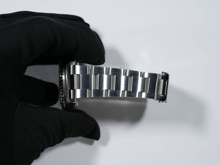 Rolex GMT-Master II Ref. 16710 Stainless Steel Black Dial Oyster Bracelet