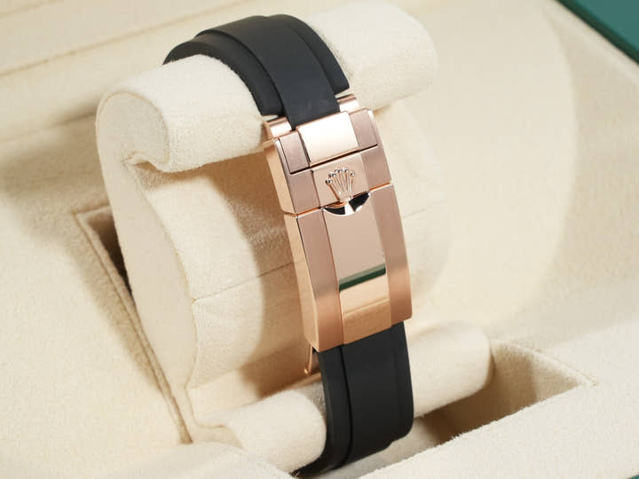 ロレックス デイトナ Ref.116515LN エバーローズゴールド チョコレート/ブラック文字盤