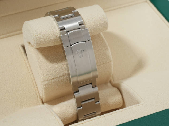 ロレックス オイスターパーペチュアル36 Ref.126000 ステンレススチール セレブレーションモチーフ文字盤