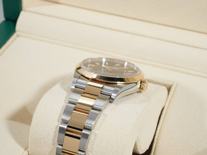 ロレックス エクスプローラー36 Ref.124273 ステンレススチール/イエローゴールド ブラック文字盤