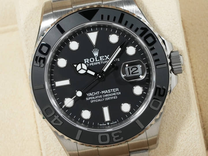 ロレックス ヨットマスター42 Ref.226627 ブラック文字盤 未使用 9wdhgapq