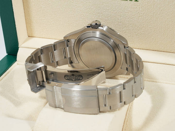 ロレックス ヨットマスター42 Ref.226627 ブラック文字盤 未使用 9wdhgapq