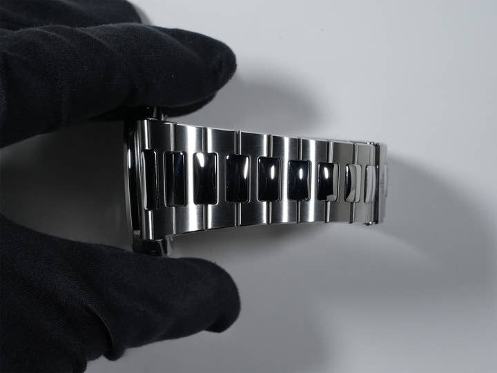 パテックフィリップ ノーチラス プチコンプリケーション Ref.5712/1A-001 ステンレススチール ブルー文字盤