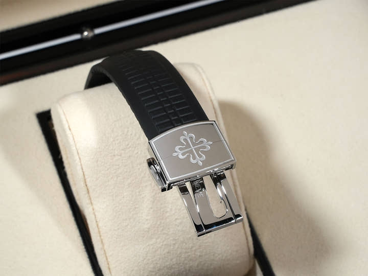 パテックフィリップ アクアノート Ref.5167A-001 ステンレススチール ブラック文字盤