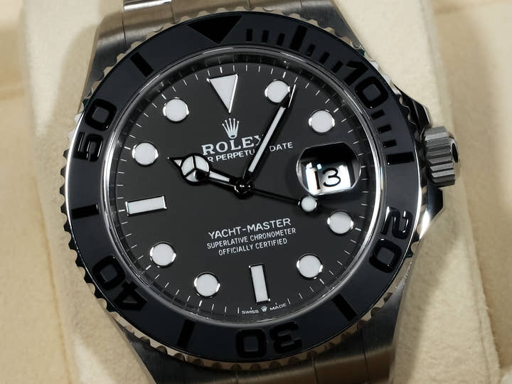 ロレックス ヨットマスター42 Ref.226627 RLXチタン ブラック文字盤