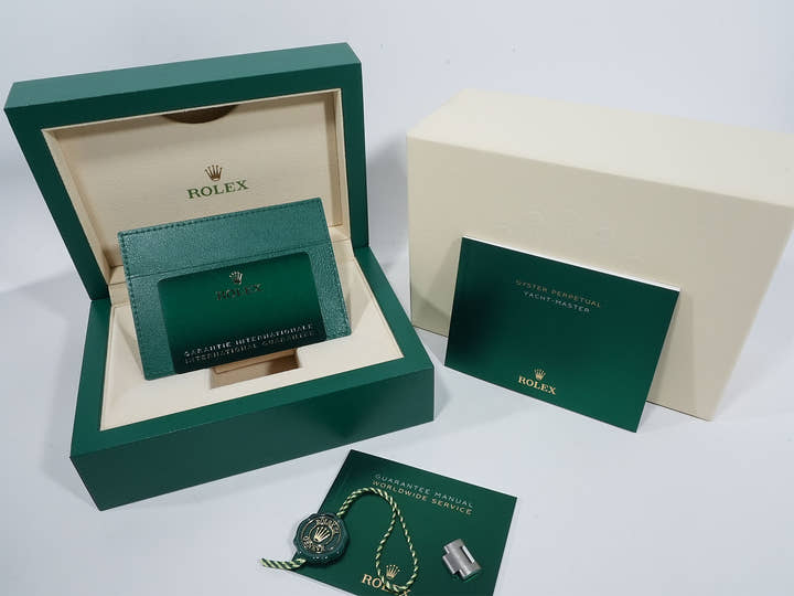 ロレックス ヨットマスター42 Ref.226627 RLXチタン ブラック文字盤