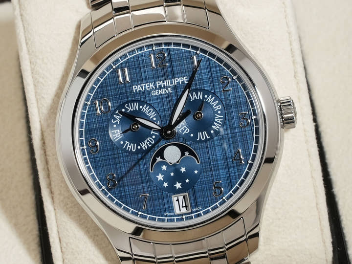 パテックフィリップ アニュアルカレンダー ムーンフェイズ Ref.4947/1A-001 ステンレススチール ブルー文字盤