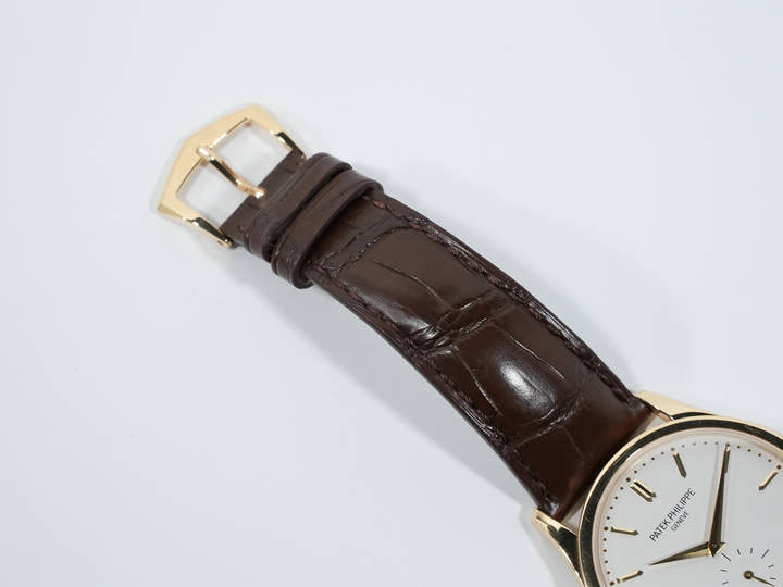 パテックフィリップ カラトラバ Ref.5196J-001 イエローゴールド シルバー文字盤