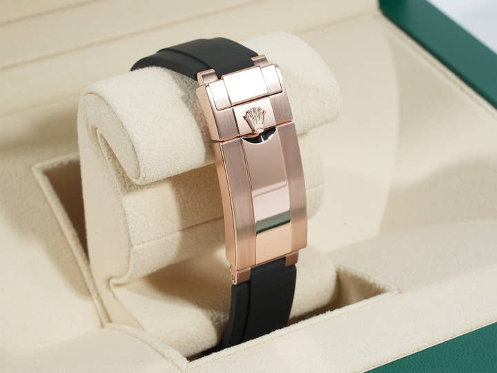 ロレックス デイトナ Ref.126515LN エバーローズゴールド ブライトブラックxサンダストx8Pダイヤ文字盤