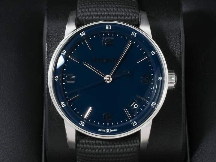 Audemars Piguet CODE 11.59 by Audemars Piguet Ref. 15210BC.OO.A321CR.01 White Gold Blue Lacquer Dial