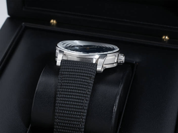 Audemars Piguet CODE 11.59 by Audemars Piguet Ref. 15210BC.OO.A321CR.01 White Gold Blue Lacquer Dial