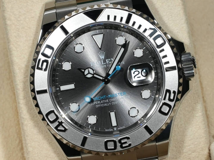 ロレックス ヨットマスター40 Ref.126622 ステンレススチール/プラチナ スレート文字盤