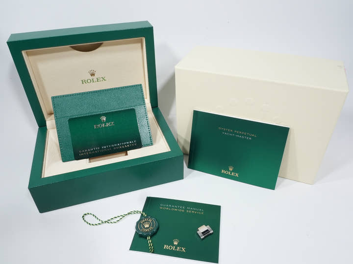 ロレックス ヨットマスター40 Ref.126622 ステンレススチール/プラチナ スレート文字盤