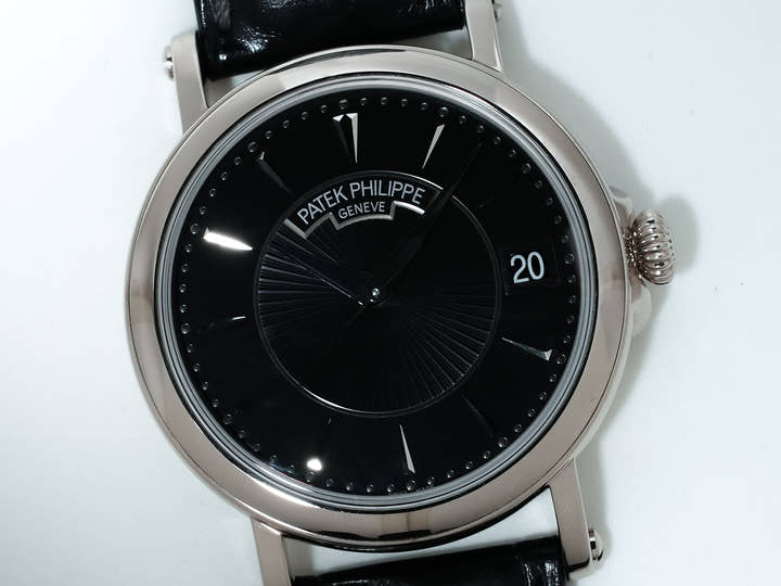 パテックフィリップ カラトラバ オフィサー Ref.5153G-001 ホワイトゴールド ブラック文字盤