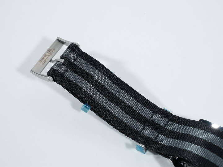 オメガ シーマスター 300 スペクター Ref.233.32.41.21.01.001 ブラック文字盤 未使用 mjz7xs8p