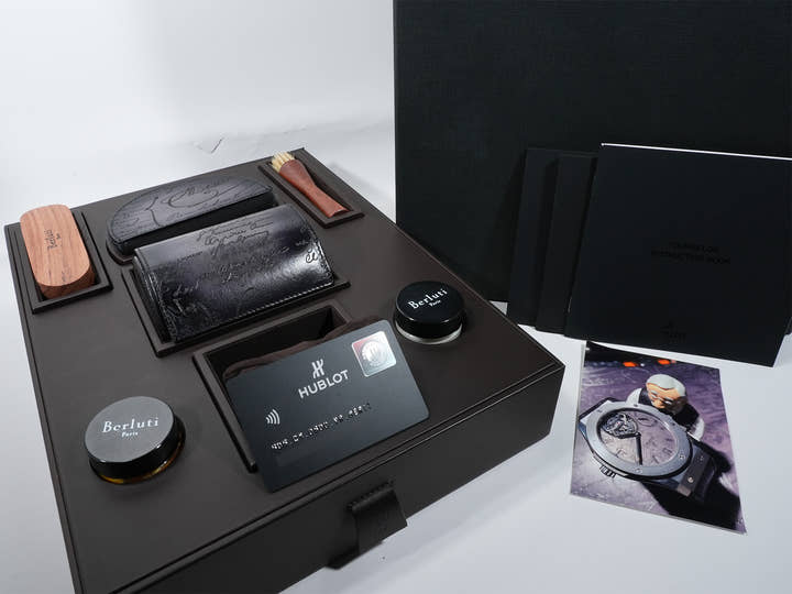 ウブロ クラシックフュージョン トゥールビヨン 5デイ パワーリザーブ ベルルッティ スクリット オールブラック Ref.505.CM.0500.VR.BER17 BLACK CERAMIC ブラック文字盤 美品 z7am2738