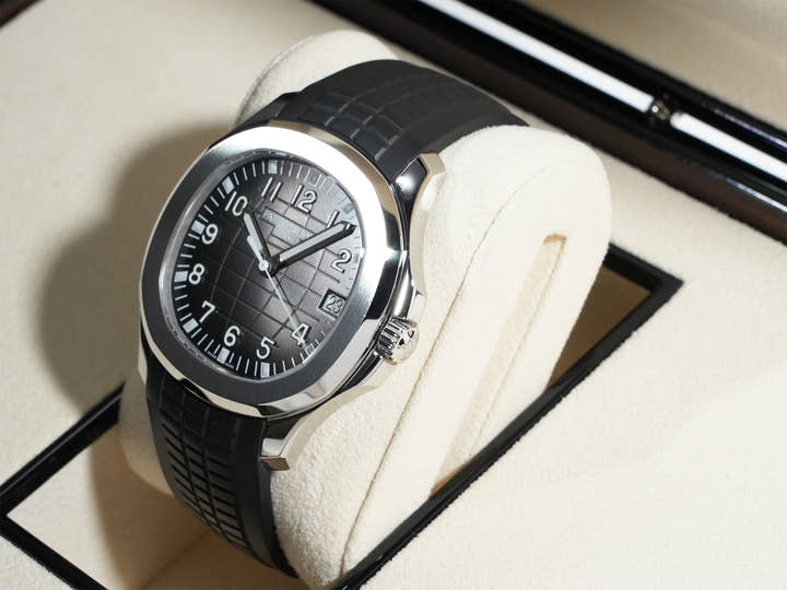 パテックフィリップ アクアノート Ref.5167A-001 ステンレススチール ブラック文字盤