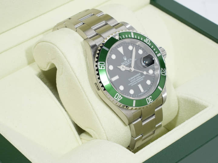 Rolex Submariner Date Ref. 16610LV Stainless Steel Black Dial