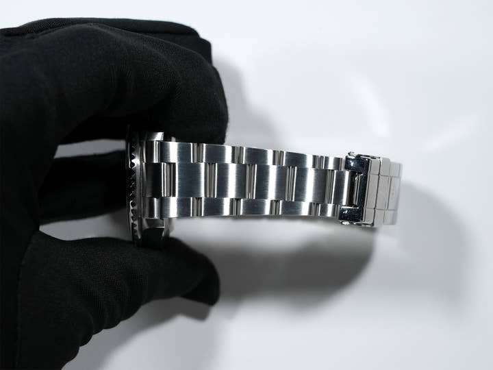 Rolex Submariner Date Ref. 16610LV Stainless Steel Black Dial