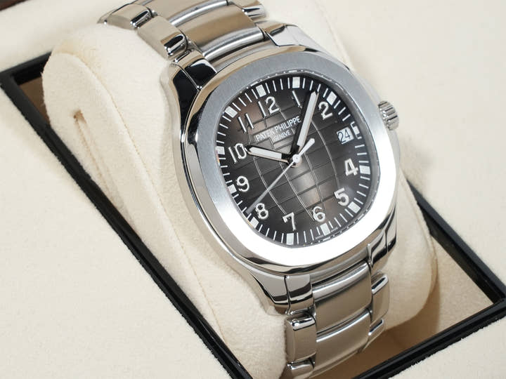 パテックフィリップ アクアノート エクストララージ Ref.5167/1A-001 ステンレススチール ブラック文字盤