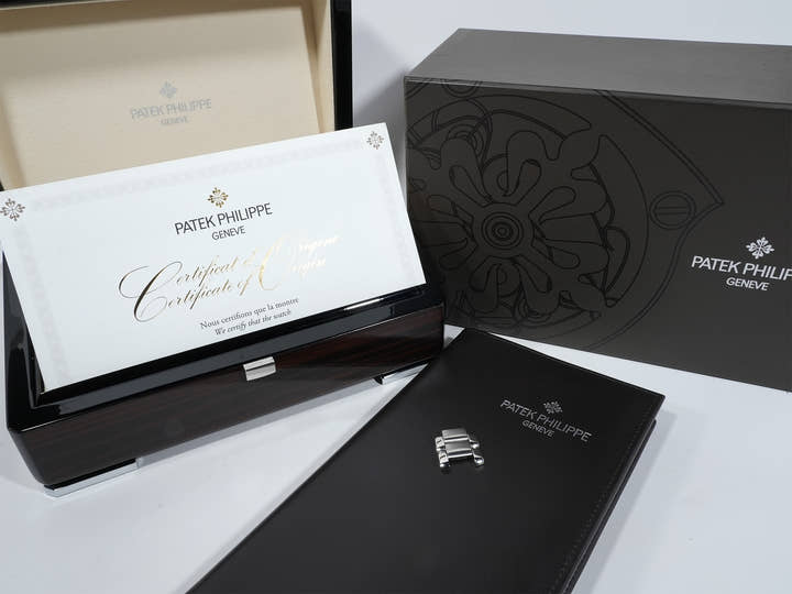 パテックフィリップ アクアノート エクストララージ Ref.5167/1A-001 ステンレススチール ブラック文字盤
