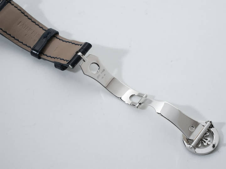 パテックフィリップ パーペチュアルカレンダー クロノグラフ Ref.5271/11P-001 プラチナ ラックブラック文字盤