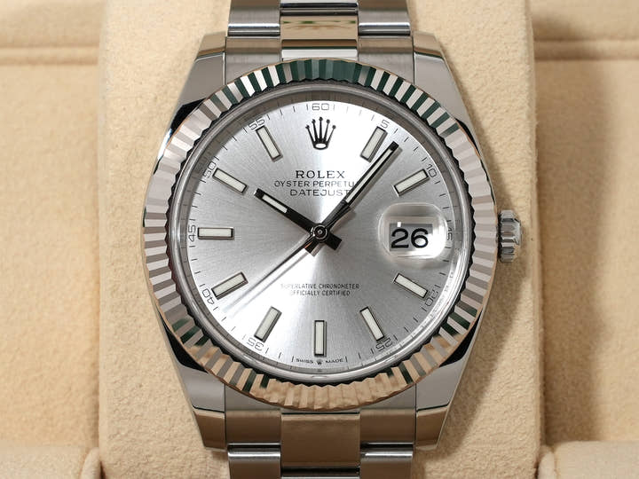 ロレックス デイトジャスト41 Ref.126334 ステンレススチール/ホワイトゴールド シルバー文字盤 オイスターブレスレット 未使用 qawmpmgj