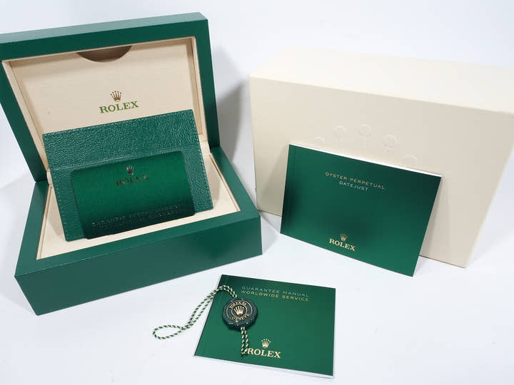 ロレックス デイトジャスト41 Ref.126334 ステンレススチール/ホワイトゴールド シルバー文字盤 オイスターブレスレット 未使用 qawmpmgj