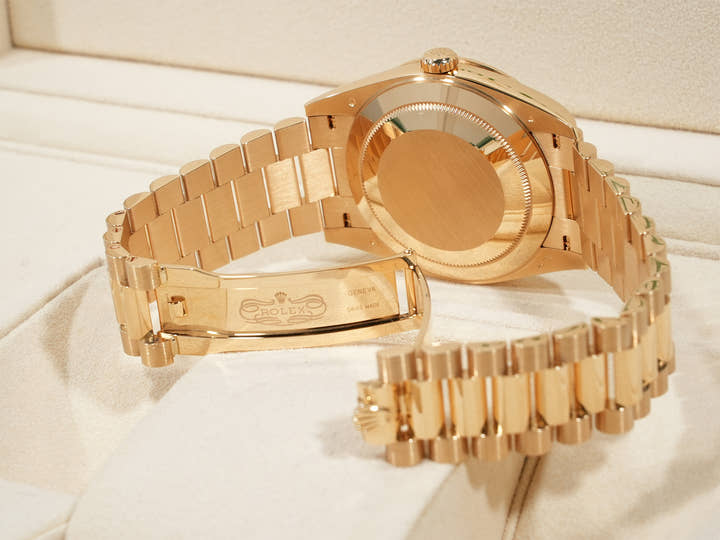 ロレックス デイデイト40 Ref.228398TBR イエローゴールド グリーン文字盤