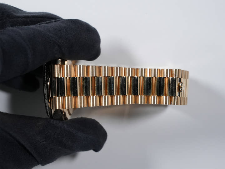 ロレックス デイデイト40 Ref.228398TBR イエローゴールド グリーン文字盤