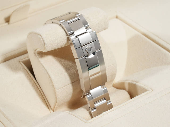 ロレックス デイトナ Ref.116506A プラチナ アイスブルー文字盤