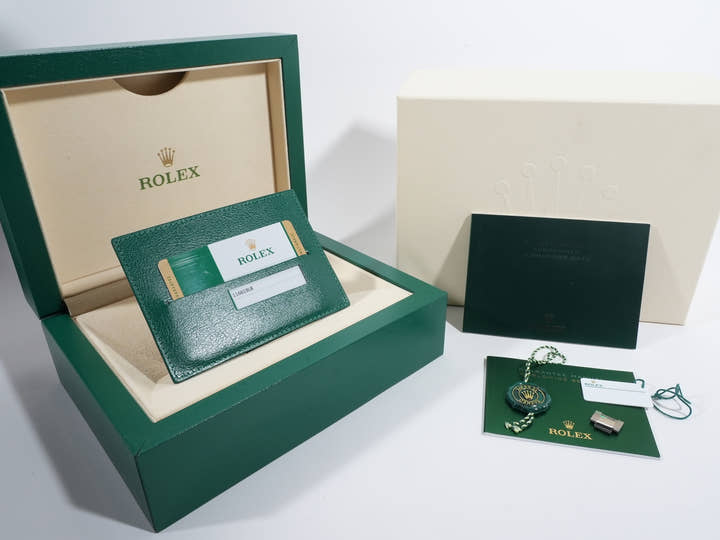 ロレックス サブマリーナー デイト Ref.116619LB ホワイトゴールド ブルー文字盤