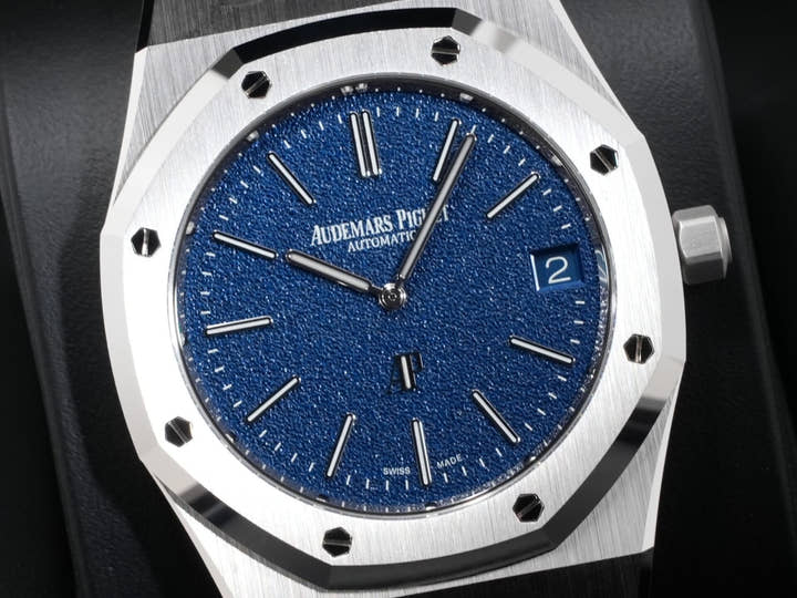 オーデマピゲ ロイヤルオークジャンボ エクストラ シン Ref.16202BC.OO.1240BC.02 ホワイトゴールド ブルー文字盤