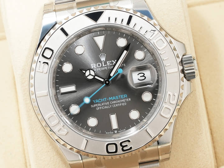 ロレックス ヨットマスター40 Ref.126622 ステンレススチール/プラチナ スレート文字盤