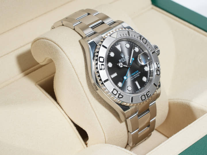 ロレックス ヨットマスター40 Ref.126622 ステンレススチール/プラチナ スレート文字盤