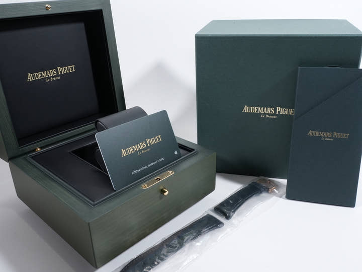 オーデマピゲ CODE 11.59 バイ オーデマ ピゲ クロノグラフ Ref.26393OR.OO.A002KB.03 ピンクゴールド ブルー文字盤