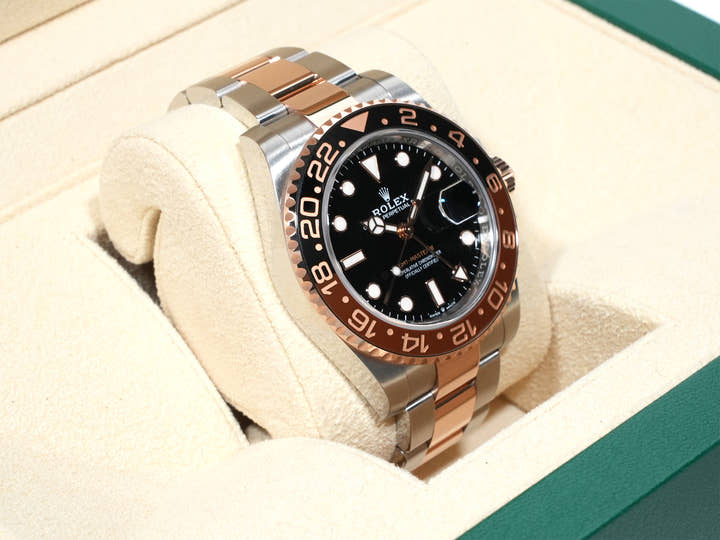 Rolex GMT-Master II Ref. 126711CHNR Stainless Steel/Everose Gold Black Dial