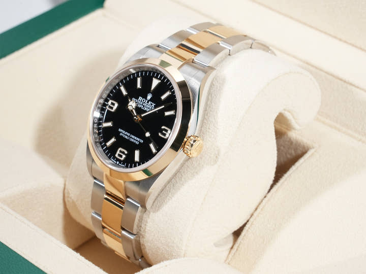 ロレックス エクスプローラー36 Ref.124273 ステンレススチール/イエローゴールド ブラック文字盤