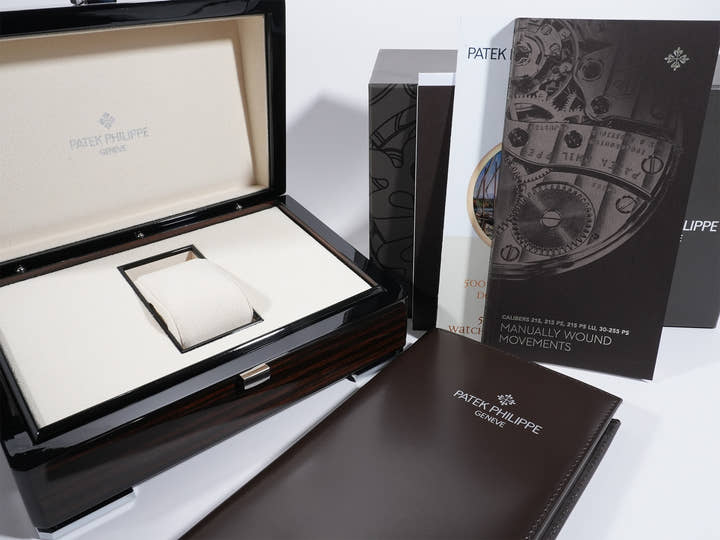 パテックフィリップ カラトラバ グランド エキシビジョン 東京2023 Ref.6127G-010 ホワイトゴールド ラックライトブルー文字盤