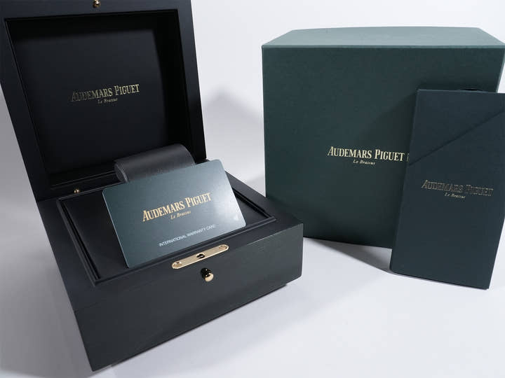 オーデマピゲ CODE 11.59 バイ オーデマ ピゲ Ref.15210OR.OO.A028CR.01 ピンクゴールド スモークブルーラッカー文字盤