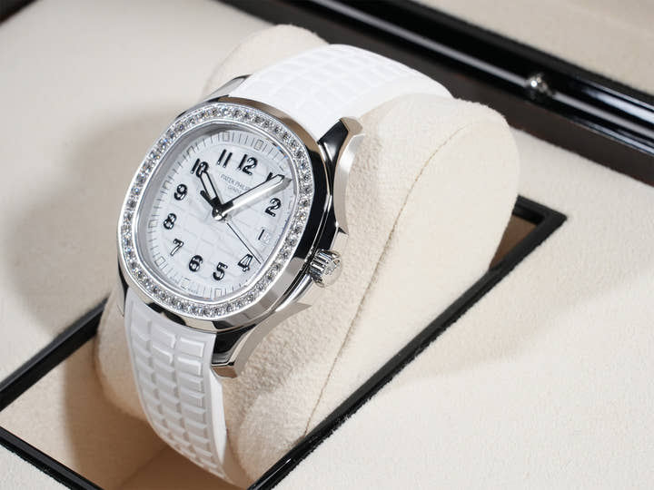 パテックフィリップ アクアノート Ref.5267/200A-010 ステンレススチール ホワイト文字盤