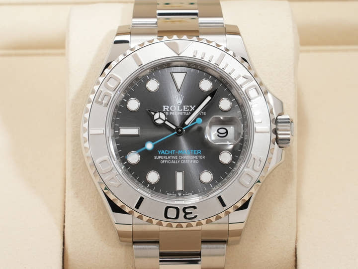 ロレックス ヨットマスター40 Ref.126622 ステンレススチール/プラチナ スレート文字盤