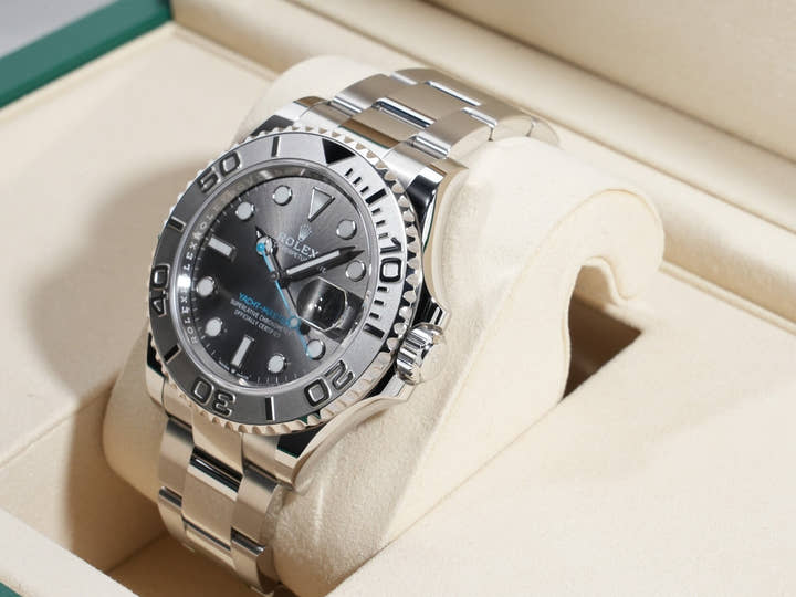 ロレックス ヨットマスター40 Ref.126622 ステンレススチール/プラチナ スレート文字盤