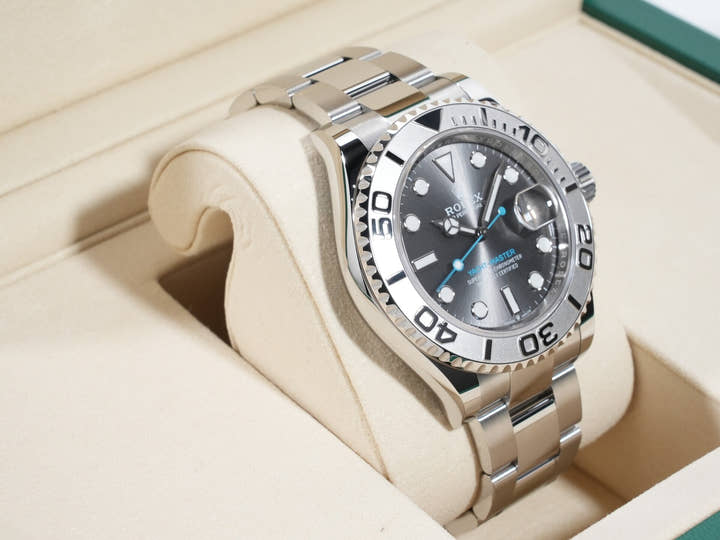 ロレックス ヨットマスター40 Ref.126622 ステンレススチール/プラチナ スレート文字盤