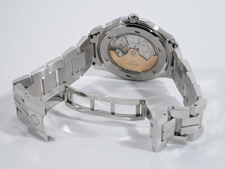 Patek Philippe Aquanaut Ref. 5065/1A-010 Stainless Steel Black Dial