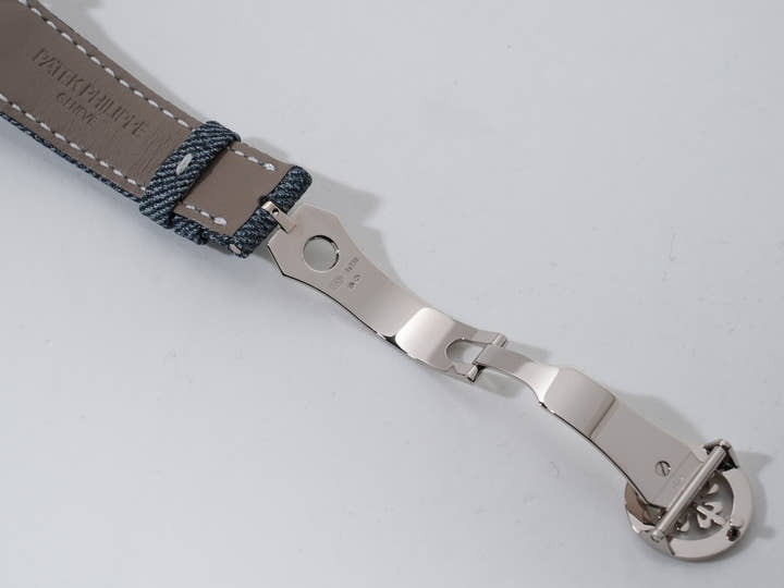 Patek Philippe Complication World Time Date Ref. 5330G-001 White Gold Blue-Grey Opaline Dial