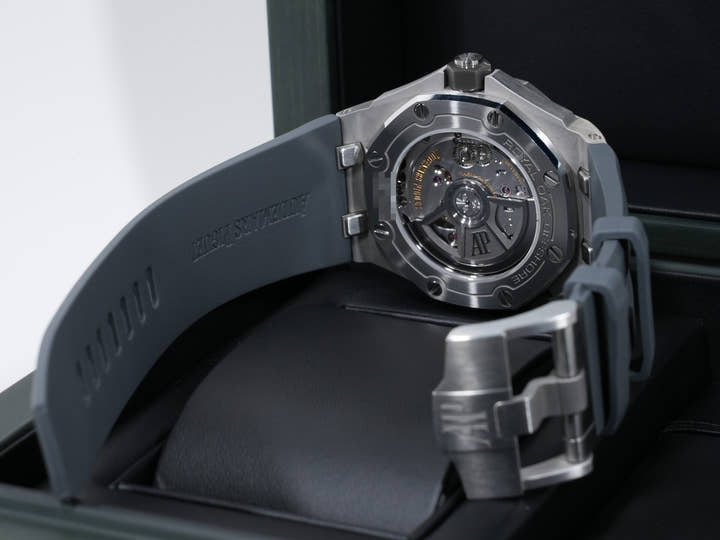 Audemars Piguet Royal Oak Offshore Diver Ref. 15720ST.OO.A009CA.01 Stainless Steel Gray Dial