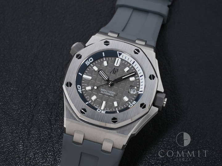 Audemars Piguet Royal Oak Offshore Diver Ref. 15720ST.OO.A009CA.01 Stainless Steel Gray Dial