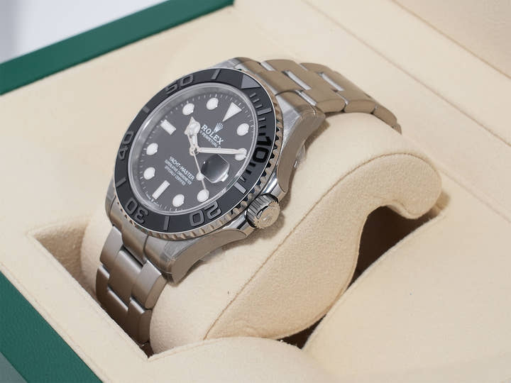 ロレックス ヨットマスター42 Ref.226627 RLXチタン ブラック文字盤